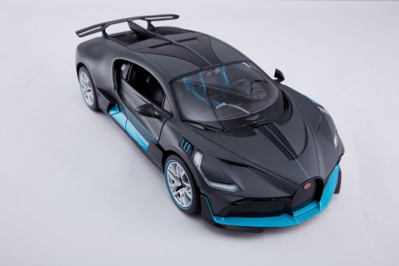 RASTAR 98000 R/C 1:14 Bugatti Divo drzwi otwierane ręcznie