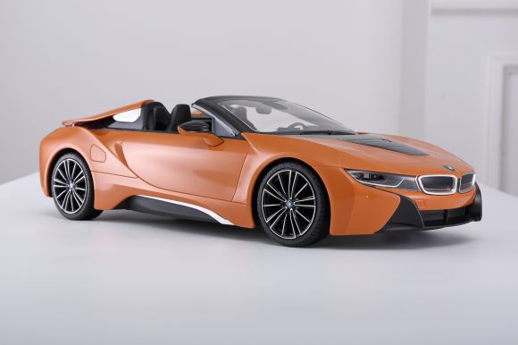 RASTAR 95500 R/C 1:12 BMW i8 Roadster