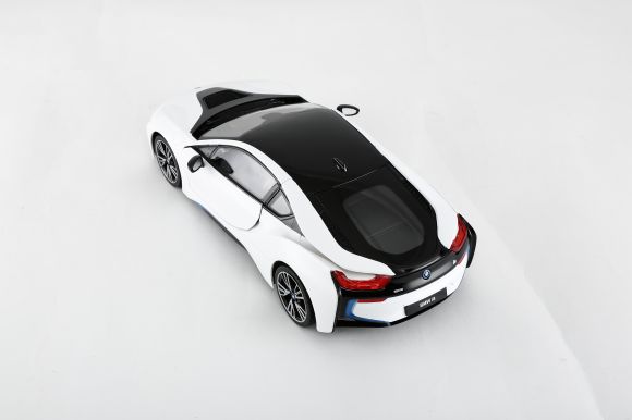 RASTAR 71010 R/C 1:14 BMW i8 drzwi otwierane manualnie