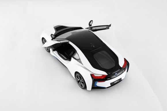 RASTAR 71010 R/C 1:14 BMW i8 drzwi otwierane manualnie