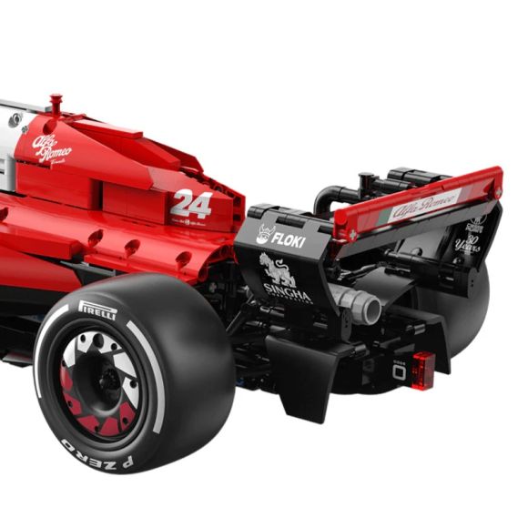 RASTAR 94400 R/C 1:8 Alfa Remeo F1 C42 Bricks RC version