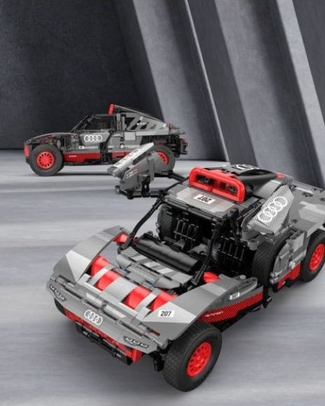 RASTAR 92700 R/C 1:14 Audi RS Q e-tron klocki RC version